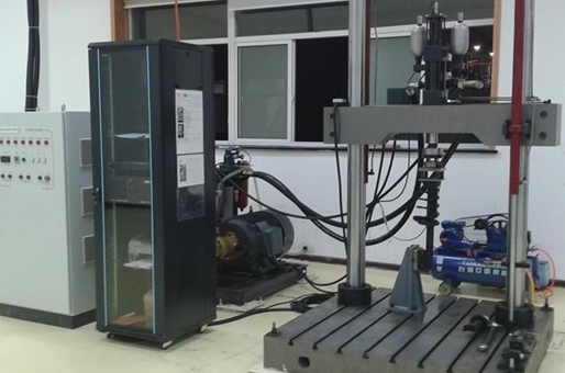 應當如何滿足疲勞實驗機軸向應變的控制